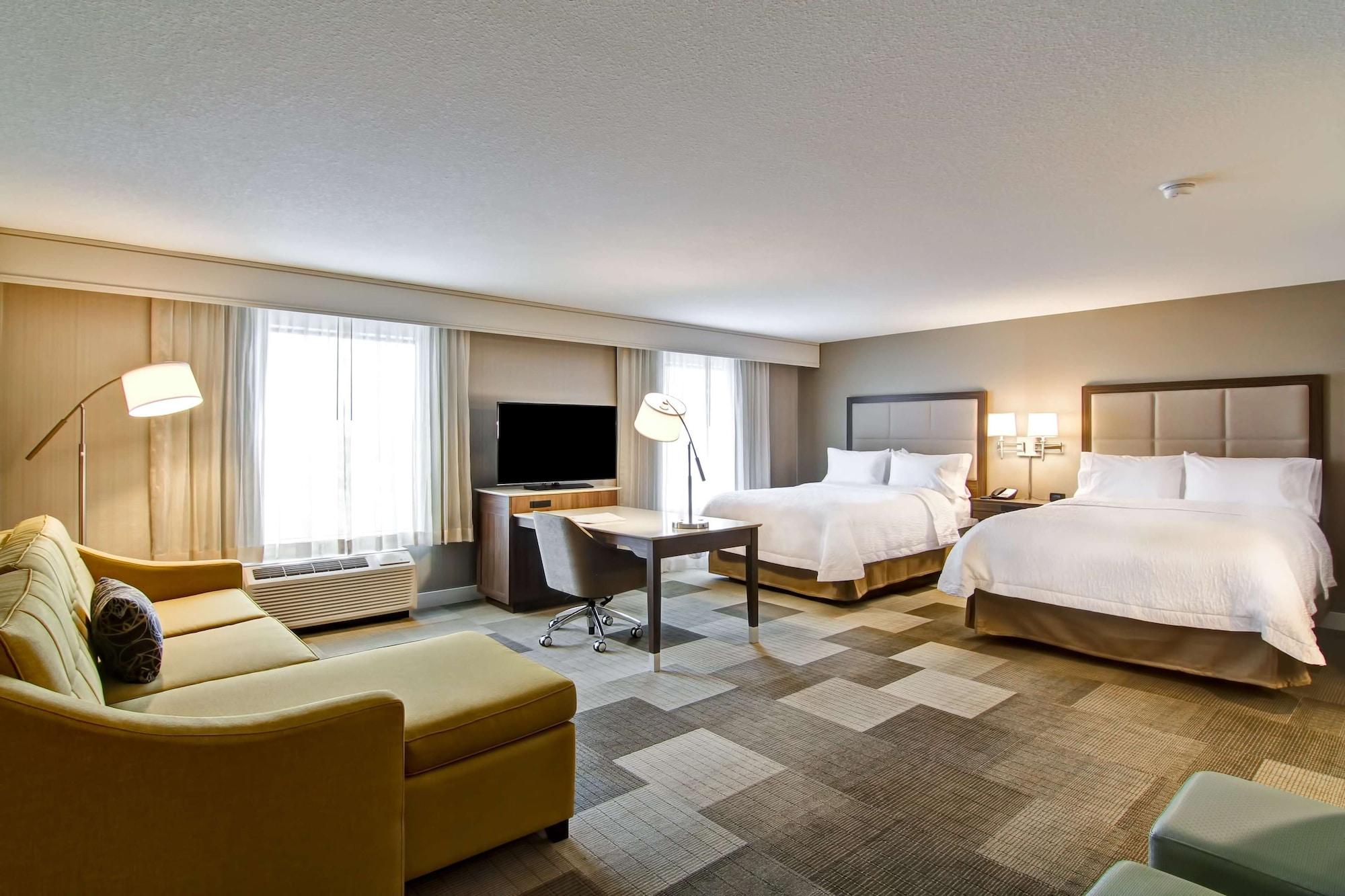 Hampton Inn & Suites By Hilton Saskatoon Airport Dış mekan fotoğraf