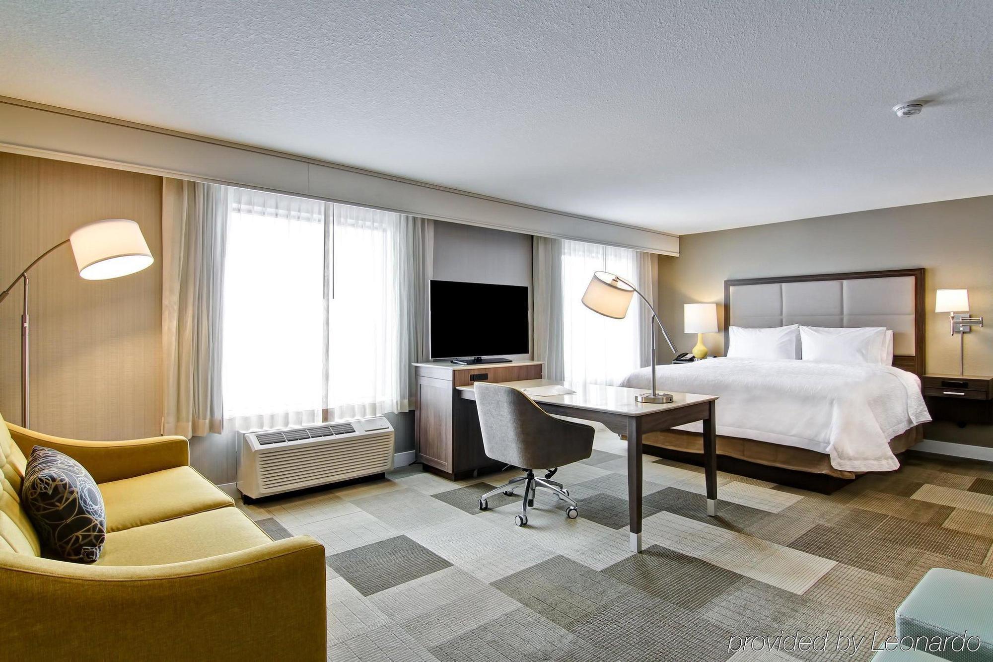 Hampton Inn & Suites By Hilton Saskatoon Airport Dış mekan fotoğraf